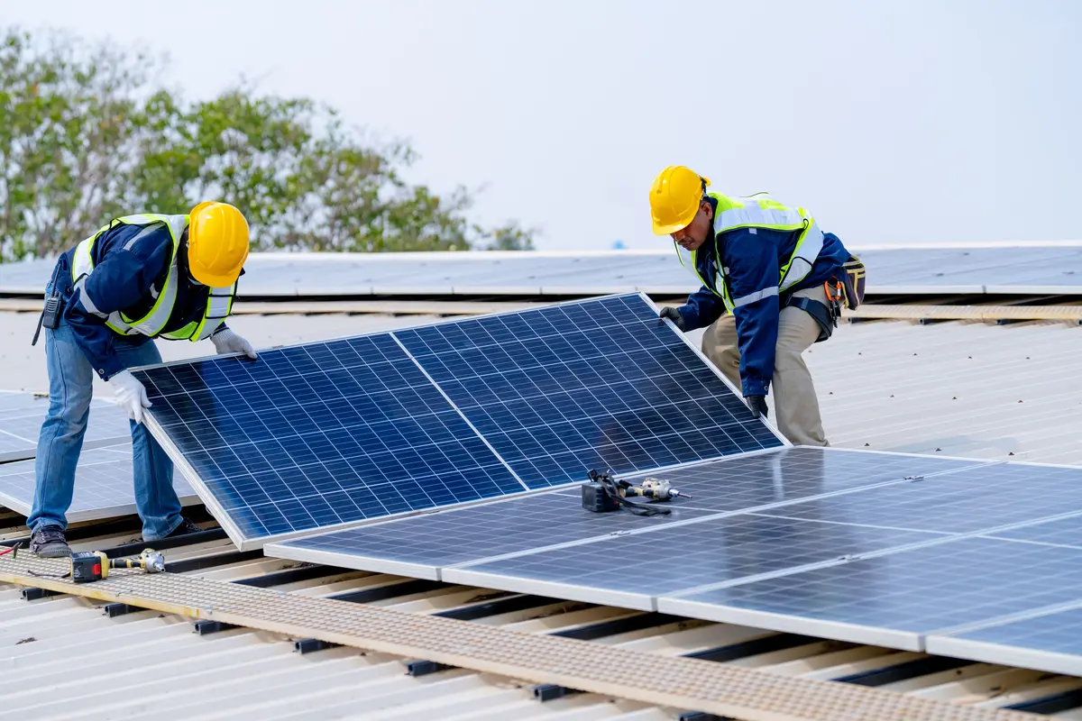 Paneles solares en Viladecans: tipos, potencia y cómo elegir